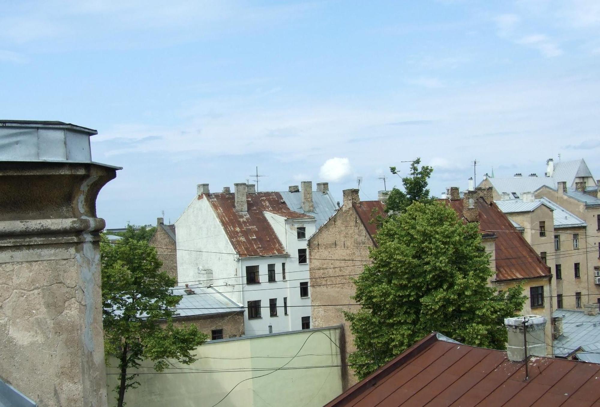 Sunlit Loft Apartment Riga Exterior photo