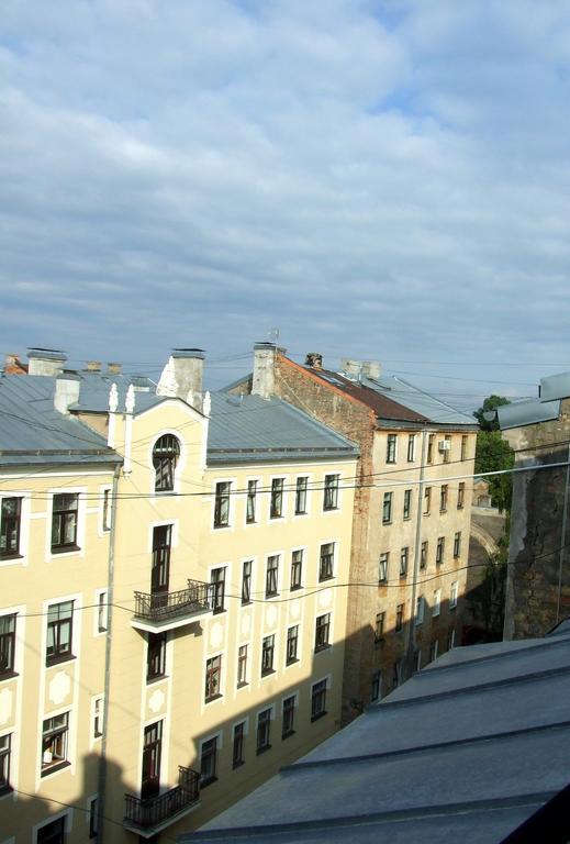 Sunlit Loft Apartment Riga Exterior photo